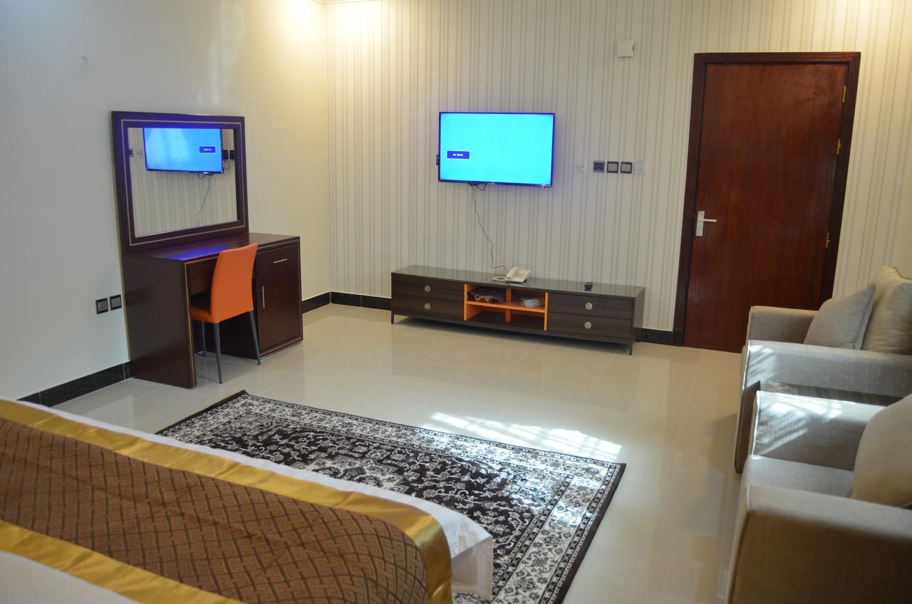 Almanzel Althahabi Aparthotel ดัมมัม ภายนอก รูปภาพ