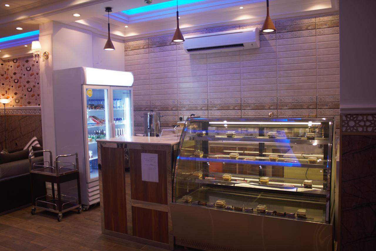Almanzel Althahabi Aparthotel ดัมมัม ภายนอก รูปภาพ