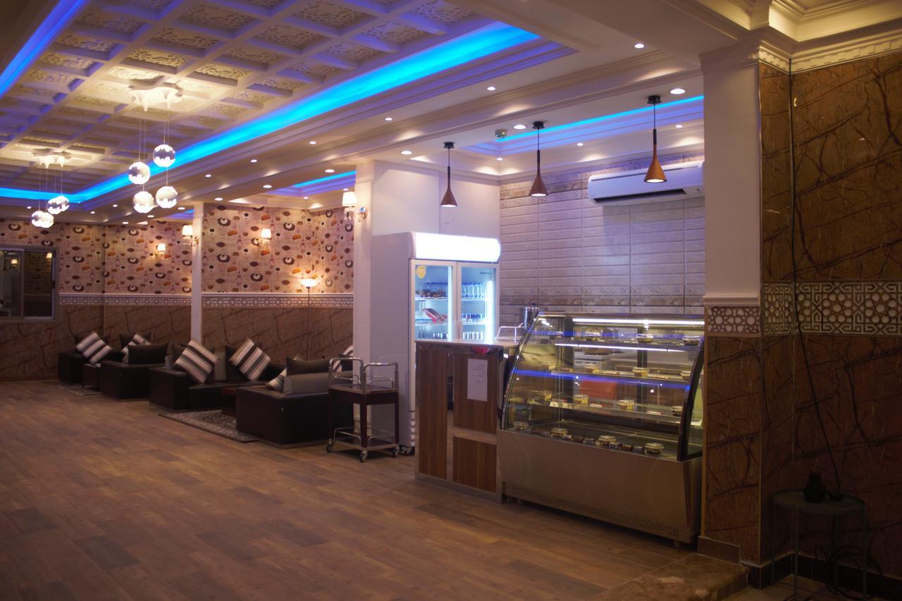 Almanzel Althahabi Aparthotel ดัมมัม ภายนอก รูปภาพ